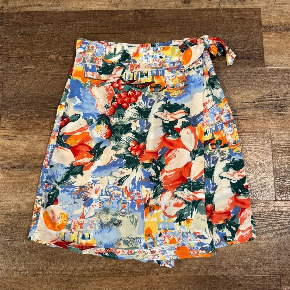 VTG Emblem Wrap Front Skirt Skort Sz 2 Tie Waist Tropical Vacation Resort Beach